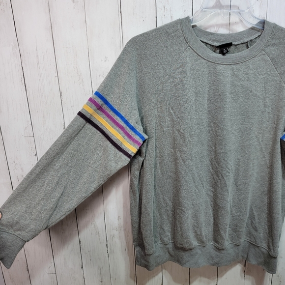 New! Torrid Women Plus Size Gray Rainbow Striped Stretch Sweatshirt Size 0 (L). - Picture 5 of 9